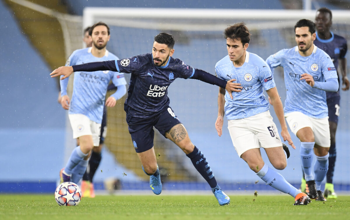 Morgan Sanson en duel avec Eric Garcia Manchester City OM